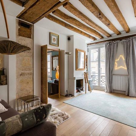 Veeve - Artistic Excellence In The Marais Apartment Paris Exterior photo